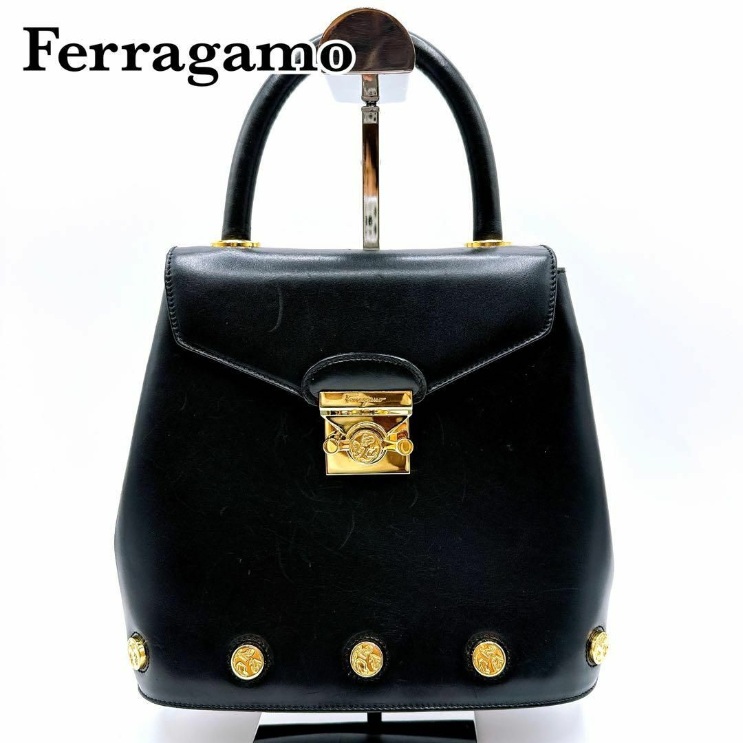 Salvatore Ferragamo(サルヴァトーレフェラガモ)のフェラガモ　DQ21 7188 ハンドバッグ　黒　本革 レディース　バッグ レディースのバッグ(ハンドバッグ)の商品写真