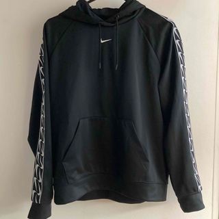 ナイキ(NIKE)の【NIKE】パーカー(パーカー)