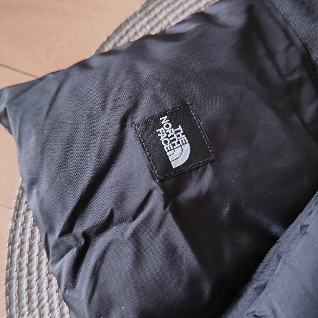 THE NORTH FACE(ザノースフェイス)の新品！THE NORTH FACE ヌプシマフラー メンズのファッション小物(マフラー)の商品写真