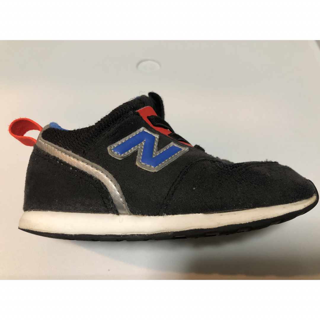 New Balance(ニューバランス)のNew Balance 15センチ　ひも靴風スニーカー キッズ/ベビー/マタニティのキッズ靴/シューズ(15cm~)(スニーカー)の商品写真