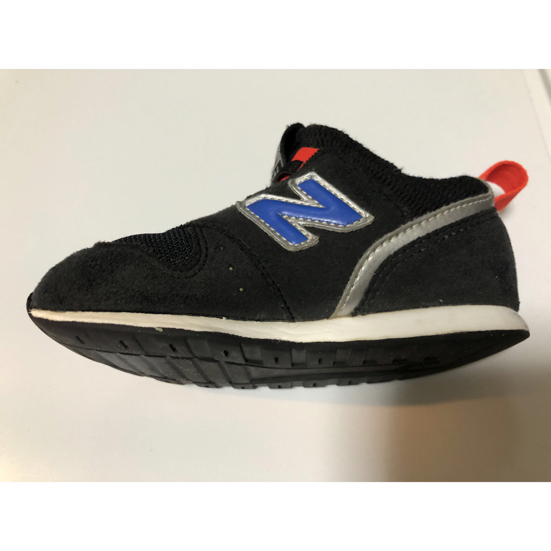 New Balance(ニューバランス)のNew Balance 15センチ　ひも靴風スニーカー キッズ/ベビー/マタニティのキッズ靴/シューズ(15cm~)(スニーカー)の商品写真