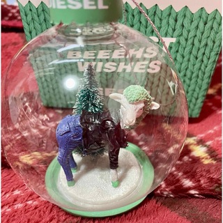 ディーゼル(DIESEL)のDIESEL フィギュア ドーム　クリスマス　置物 ツリー　オーナメント　非売品(置物)