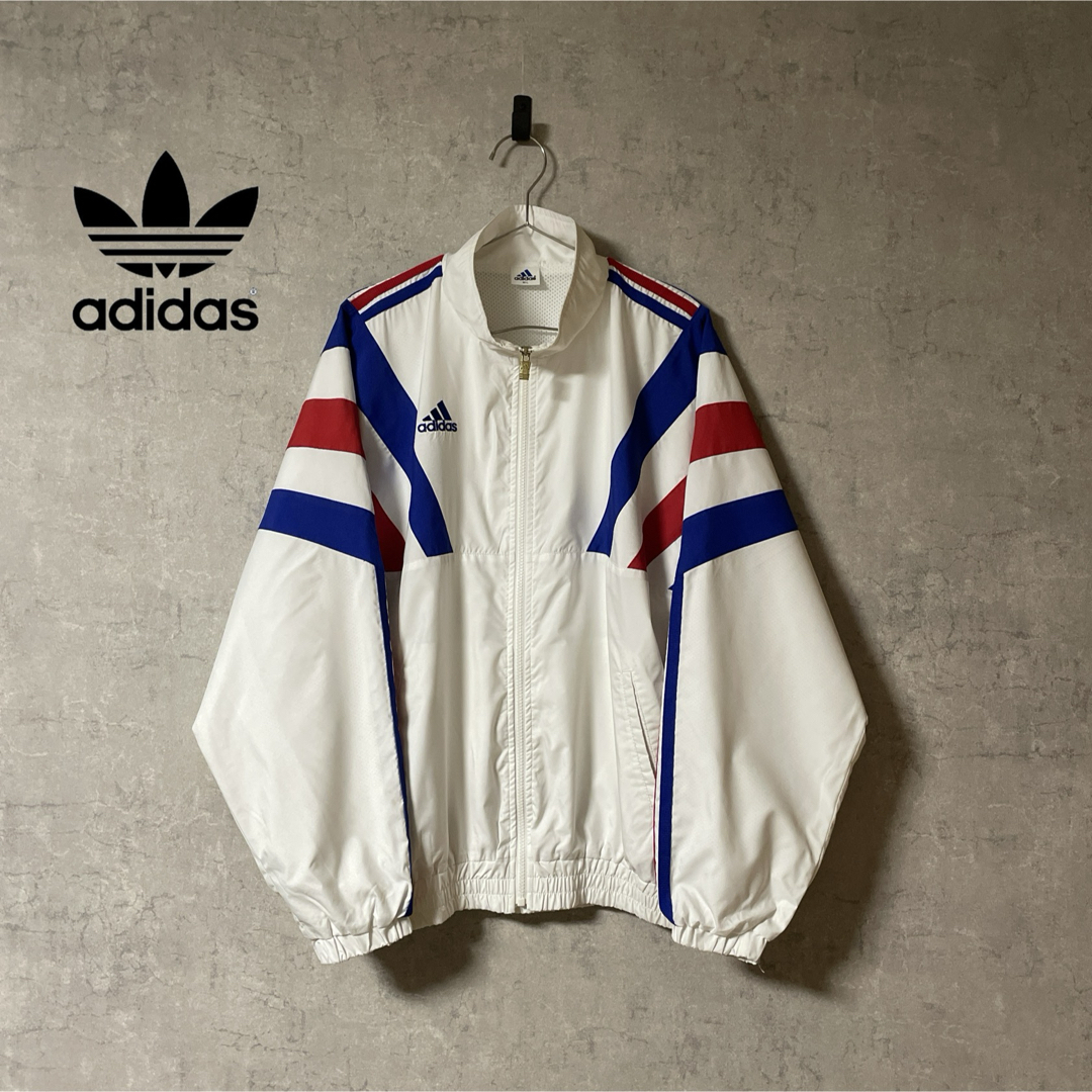 adidas(アディダス)のadidas アディダス 90s デサント製 ビンテージ ナイロンジャケット メンズのジャケット/アウター(ナイロンジャケット)の商品写真