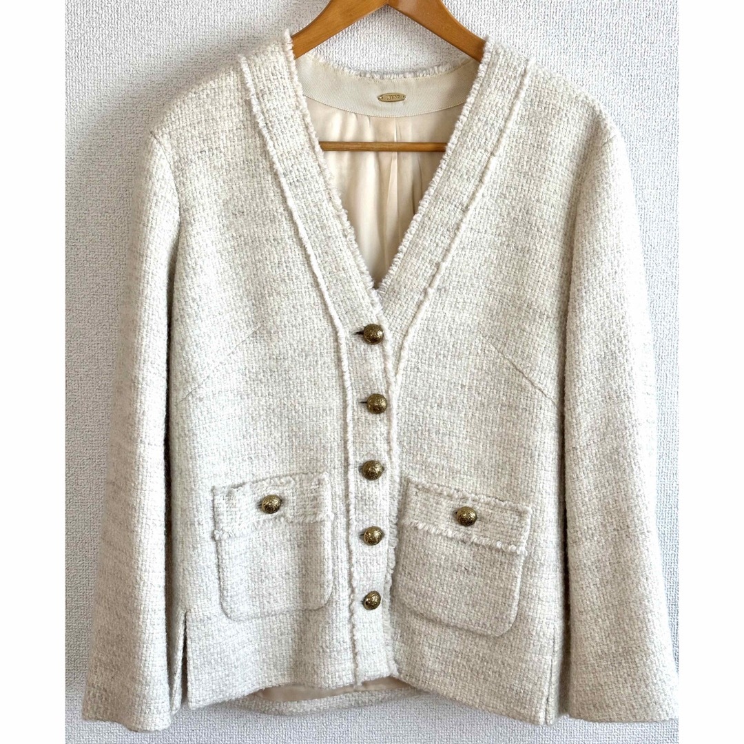 DEUXIEME CLASSE(ドゥーズィエムクラス)のTWEED カーディガンジャケット WHT(DEU) レディースのジャケット/アウター(ノーカラージャケット)の商品写真