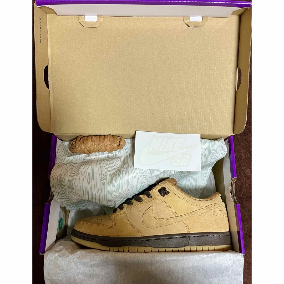 NIKE(ナイキ)のNike SB Dunk Low Pro “Wheat” メンズの靴/シューズ(スニーカー)の商品写真