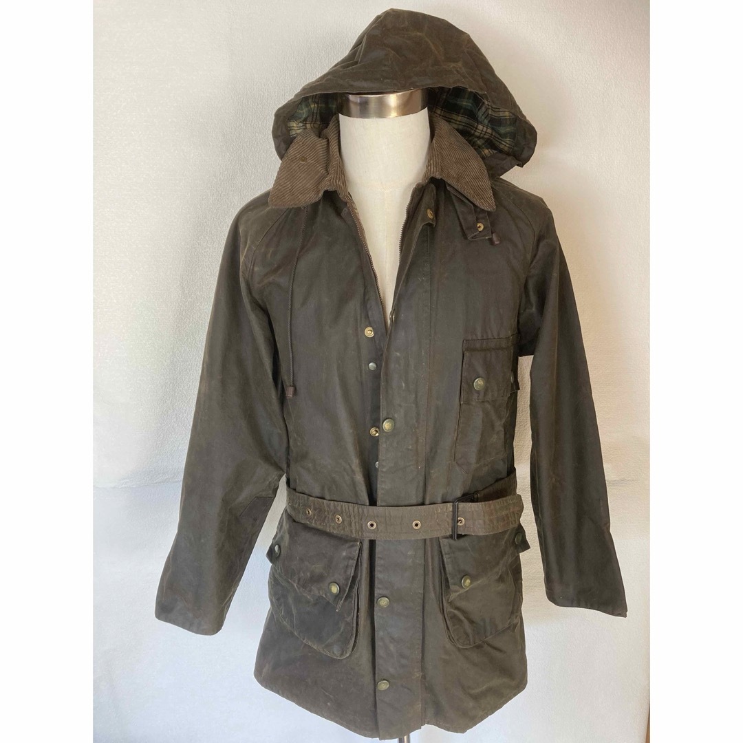 Barbour(バーブァー)のスペシャル　1クラウン ゴールドラベル　バブアー ソルウェイジッパー  C38 メンズのジャケット/アウター(ステンカラーコート)の商品写真