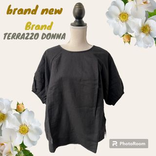 トラッゾドンナ(TORRAZZO DONNA)のTORRAZZO DONNA　ブラウス　新品(シャツ/ブラウス(半袖/袖なし))