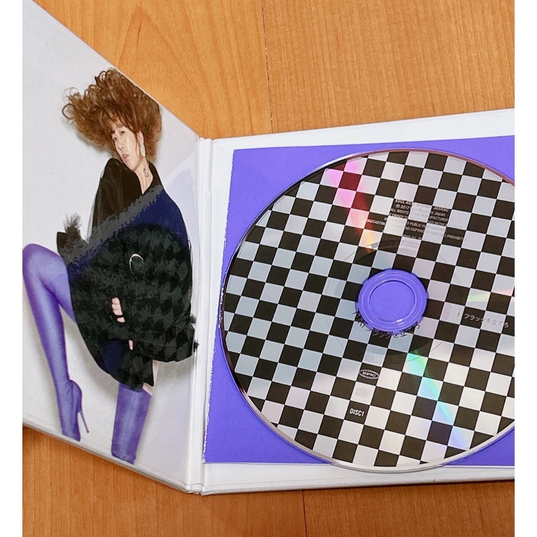 YUKI フラッグを立てろ エンタメ/ホビーのCD(ポップス/ロック(邦楽))の商品写真