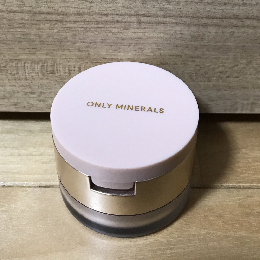 ONLY MINERALS (オンリーミネラル)のオンリーミネラル　ミネラルカラーズ アイシャドウ デュオ　01 コンクシェル コスメ/美容のベースメイク/化粧品(アイシャドウ)の商品写真