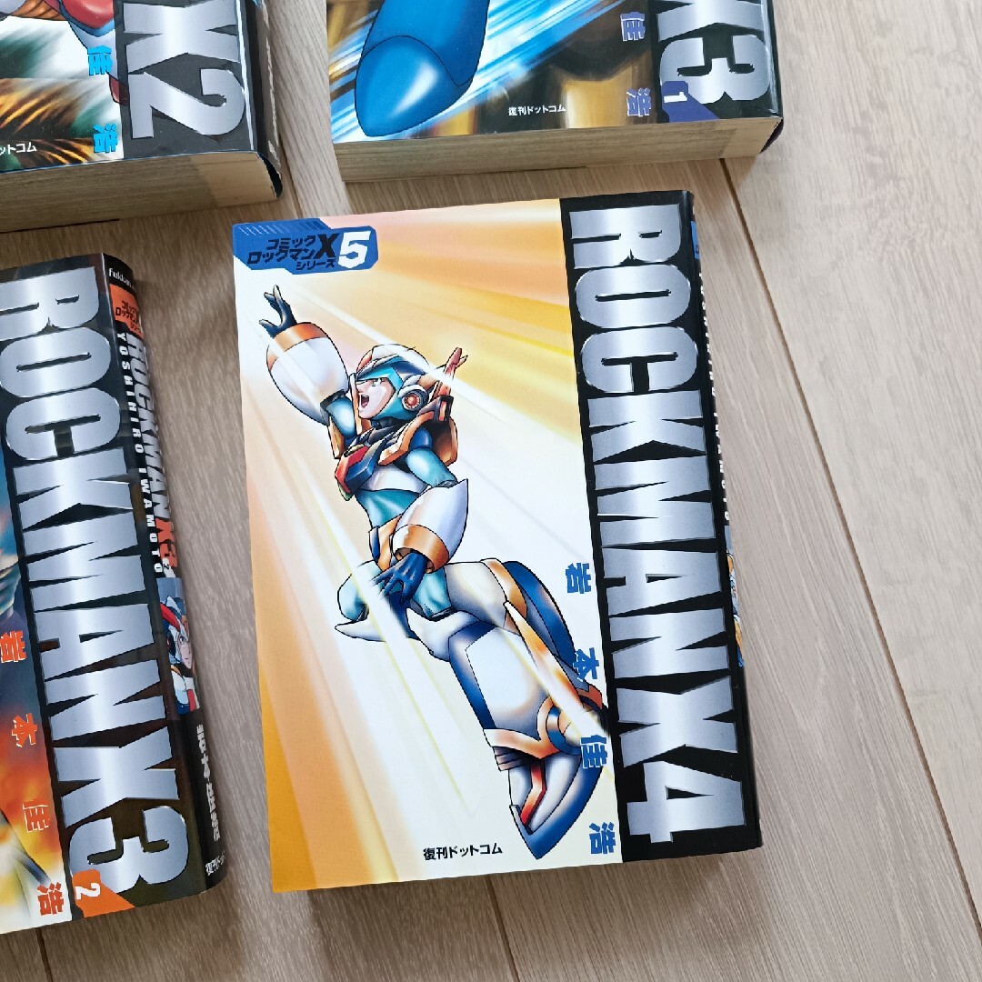 CAPCOM(カプコン)のロックマンX　6冊セット エンタメ/ホビーの漫画(全巻セット)の商品写真