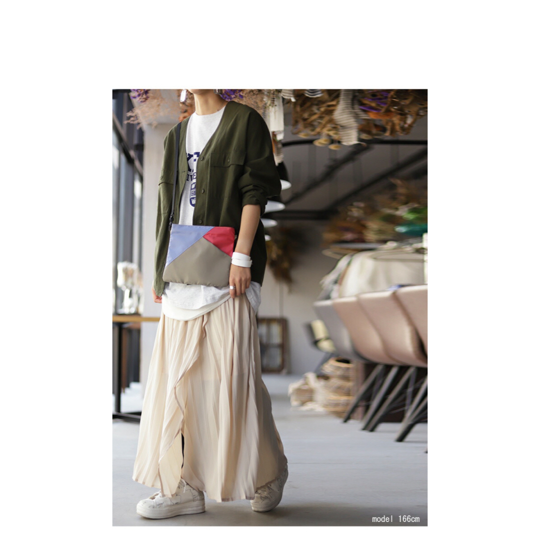 antiqua(アンティカ)のantiqua 2wayプリーツロングスカート　グリーン レディースのスカート(ロングスカート)の商品写真