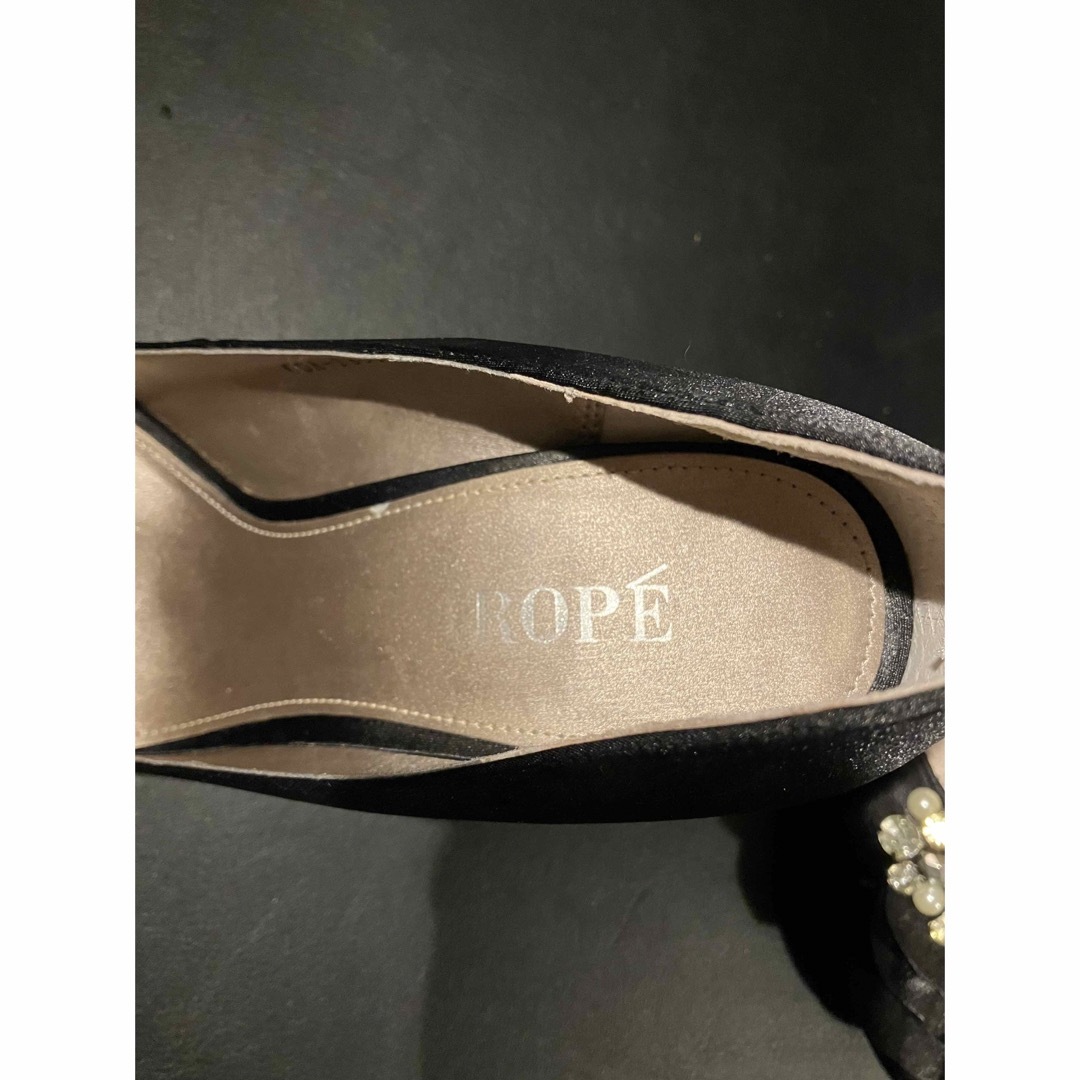 ROPE’(ロペ)の■美品■ROPE■ビジュー付サテンハイヒール レディースの靴/シューズ(ハイヒール/パンプス)の商品写真