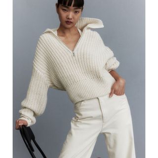 エイチアンドエム(H&M)のH&M チャンキーニット ハーフジップ セーター エイチアンドエム(ニット/セーター)