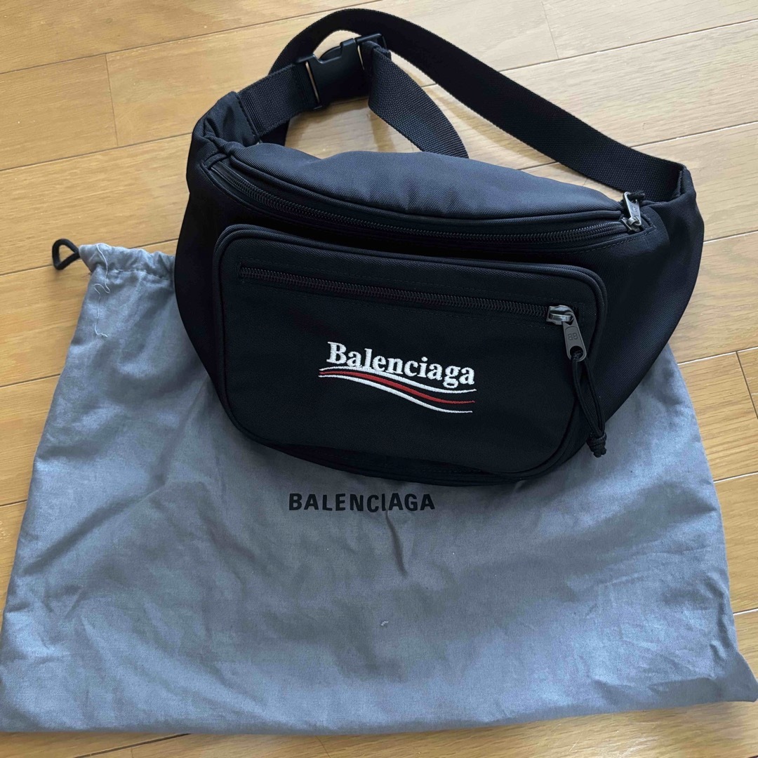 Balenciaga(バレンシアガ)のBalenciaga キャンペーンロゴ ウエストバッグ ウエストポーチ  メンズのバッグ(ウエストポーチ)の商品写真