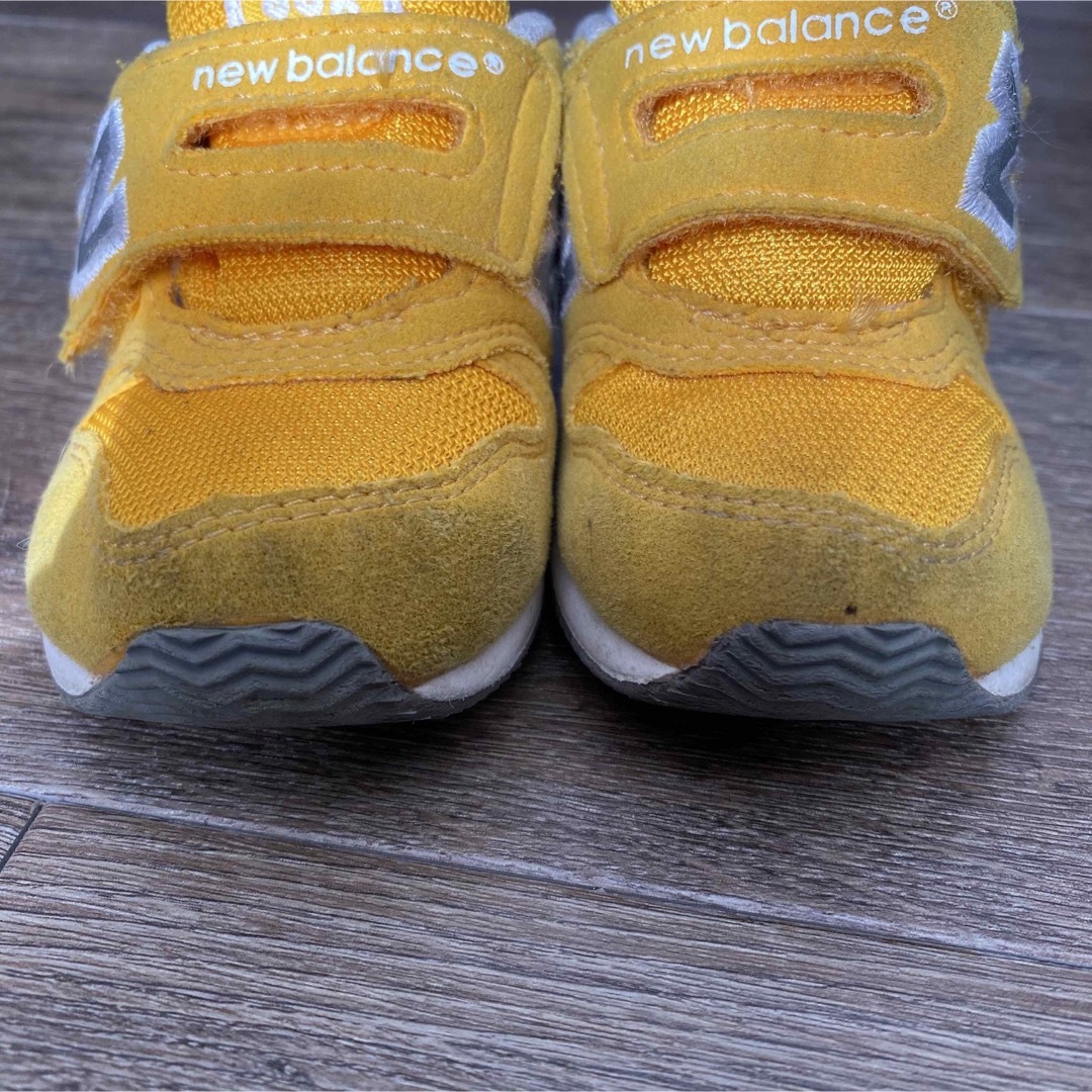 New Balance(ニューバランス)の13㎝　ニューバランス スニーカー　黄色　996 キッズ/ベビー/マタニティのベビー靴/シューズ(~14cm)(スニーカー)の商品写真