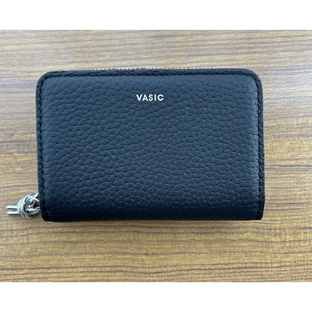 値下げしました【新品未使用】vasic ROUND MINI MINI 財布VASIC