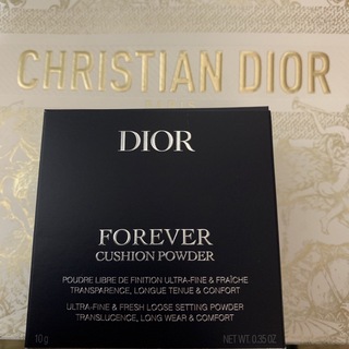ディオール(Dior)のディオールスキン　フォーエヴァー　クッション　フェイスパウダー　ラベンダー(フェイスパウダー)
