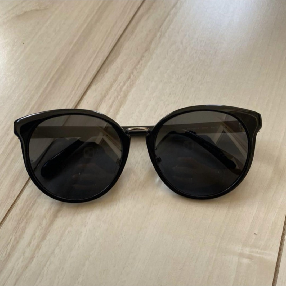 GIVENCHY(ジバンシィ)のサングラス　sunglasses GIVENCHY GV 7115/F/S レディースのファッション小物(サングラス/メガネ)の商品写真