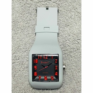 ファッション時計　シリコン　腕時計(腕時計)