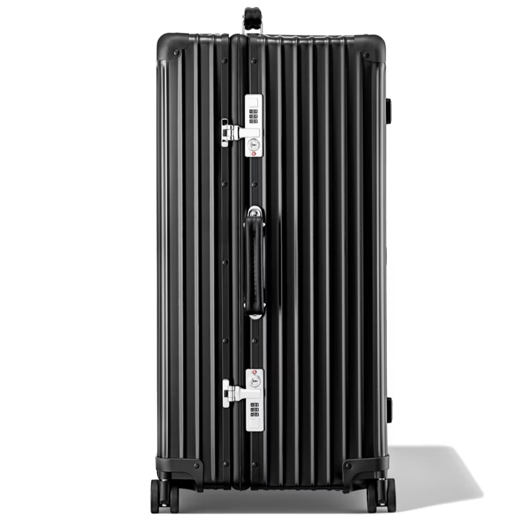 RIMOWA(リモワ)のRIMOWA リモワ Classic Trunk クラシック ブラック 100L インテリア/住まい/日用品の日用品/生活雑貨/旅行(旅行用品)の商品写真