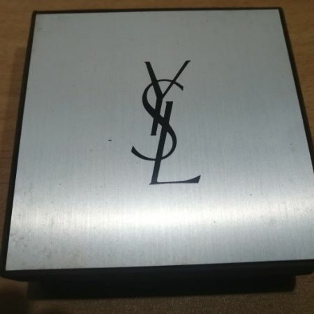 Yves Saint Laurent(イヴサンローラン)のイブサンローラン ブランド ネクタイ ピン カフス スーツ ビジネス ワイシャツ メンズのファッション小物(カフリンクス)の商品写真