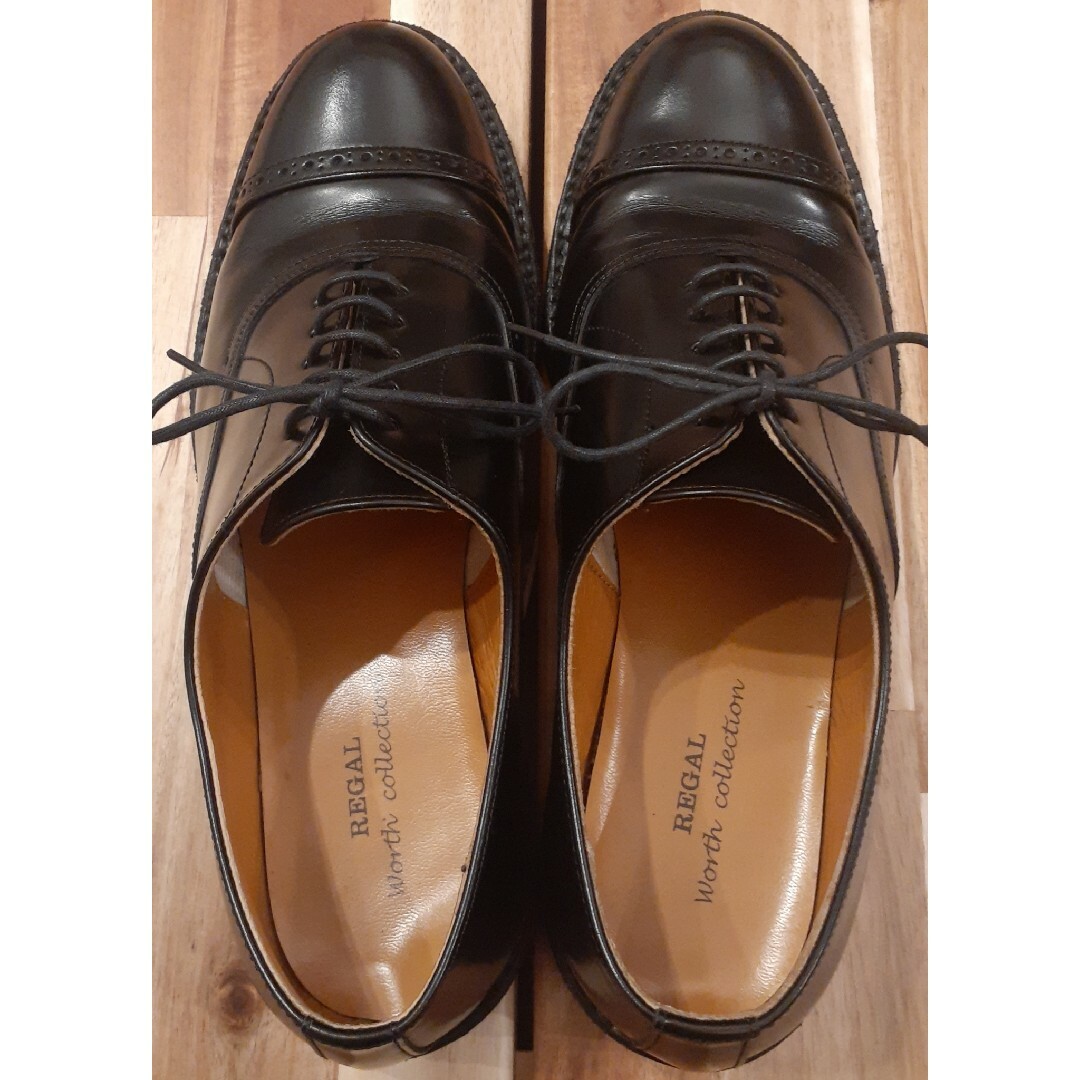 REGAL(リーガル)のリーガル　ワースコレクション　パンチドキャップトゥ　ブラック　27cm メンズの靴/シューズ(ドレス/ビジネス)の商品写真