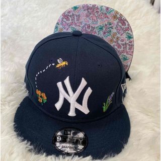 ニューエラー(NEW ERA)のNEW YORK YANKEES WATERCOLOR FLORAL CAP(キャップ)