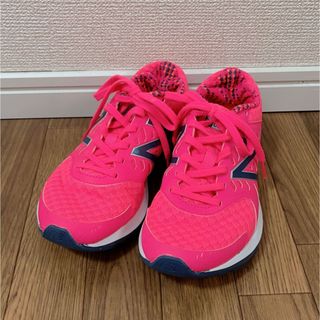 ニューバランス(New Balance)のニューバランス  レディース　シューズ　22.5センチ(スニーカー)