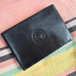 ジャンニヴェルサーチ(Gianni Versace)のヴェルサーチ ヴィンテージ 財布 メデューサ(財布)