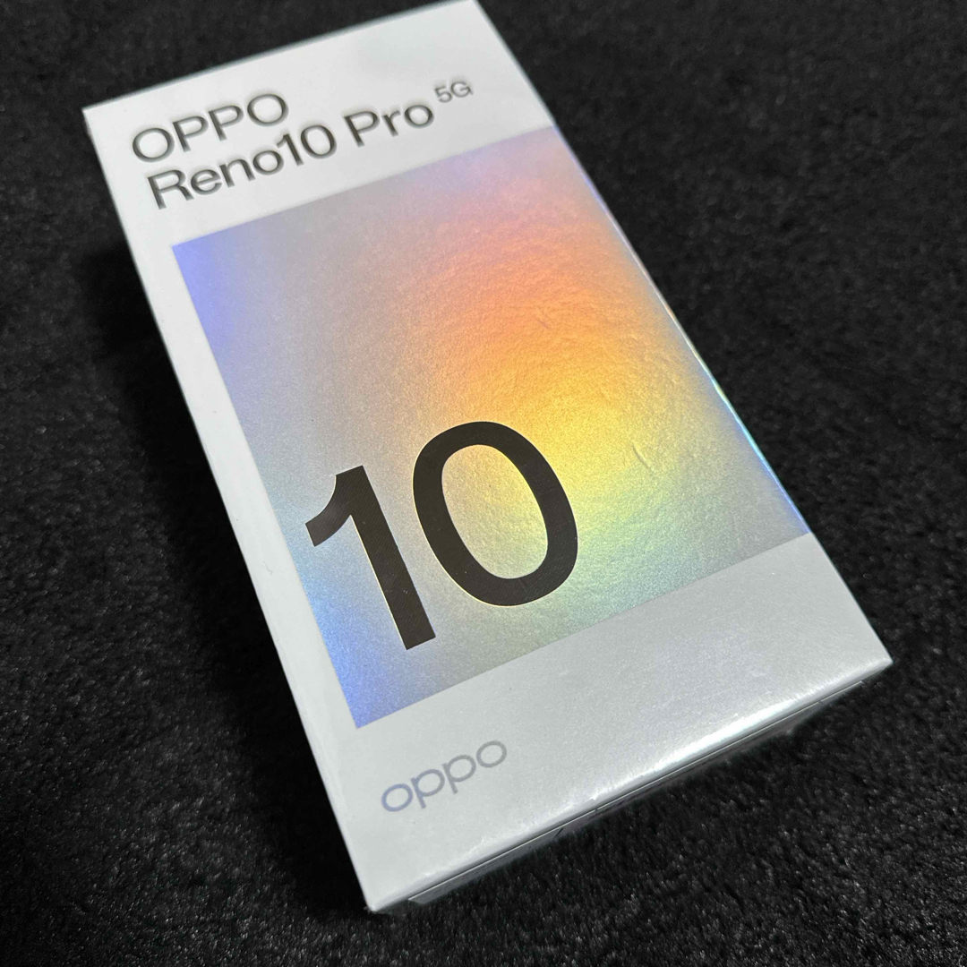 OPPO(オッポ)のOPPO Reno10 pro 5G シルバーグレー　ソフトバンク【新品未開封】 スマホ/家電/カメラのスマートフォン/携帯電話(スマートフォン本体)の商品写真