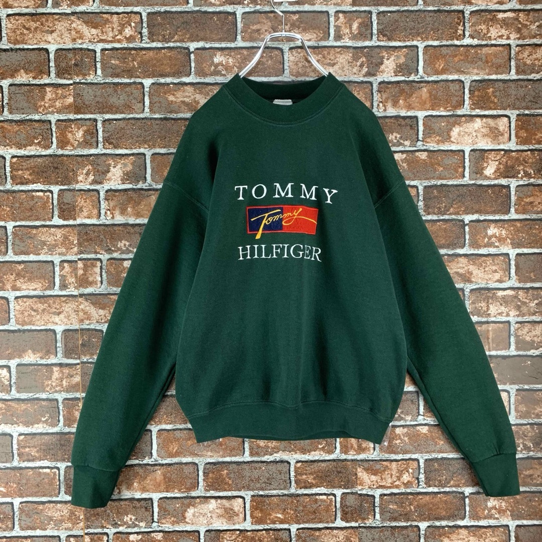 TOMMY HILFIGER(トミーヒルフィガー)の【希少】トミーヒルフィガー　80s　USA製　刺繍センターロゴ　緑　スウェット メンズのトップス(スウェット)の商品写真