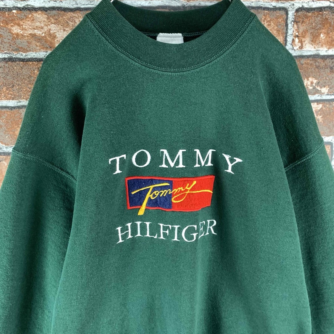 TOMMY HILFIGER(トミーヒルフィガー)の【希少】トミーヒルフィガー　80s　USA製　刺繍センターロゴ　緑　スウェット メンズのトップス(スウェット)の商品写真