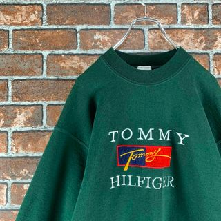 トミーヒルフィガー(TOMMY HILFIGER)の【希少】トミーヒルフィガー　80s　USA製　刺繍センターロゴ　緑　スウェット(スウェット)