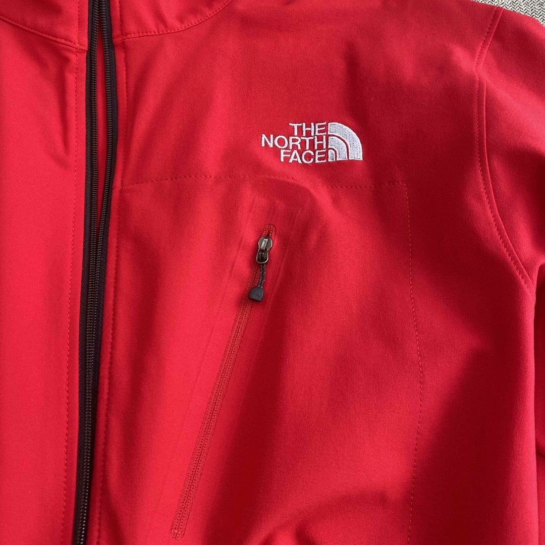 THE NORTH FACE(ザノースフェイス)のノースフェイス　ジャケット　M  NP14135P 赤 メンズのジャケット/アウター(その他)の商品写真