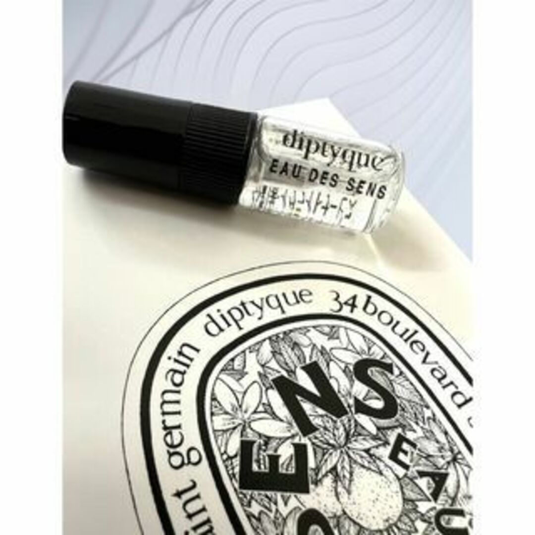 diptyque(ディプティック)のdiptyque　ディプティック　オーデサンス　1.5ml　人気商品　香水 コスメ/美容の香水(ユニセックス)の商品写真