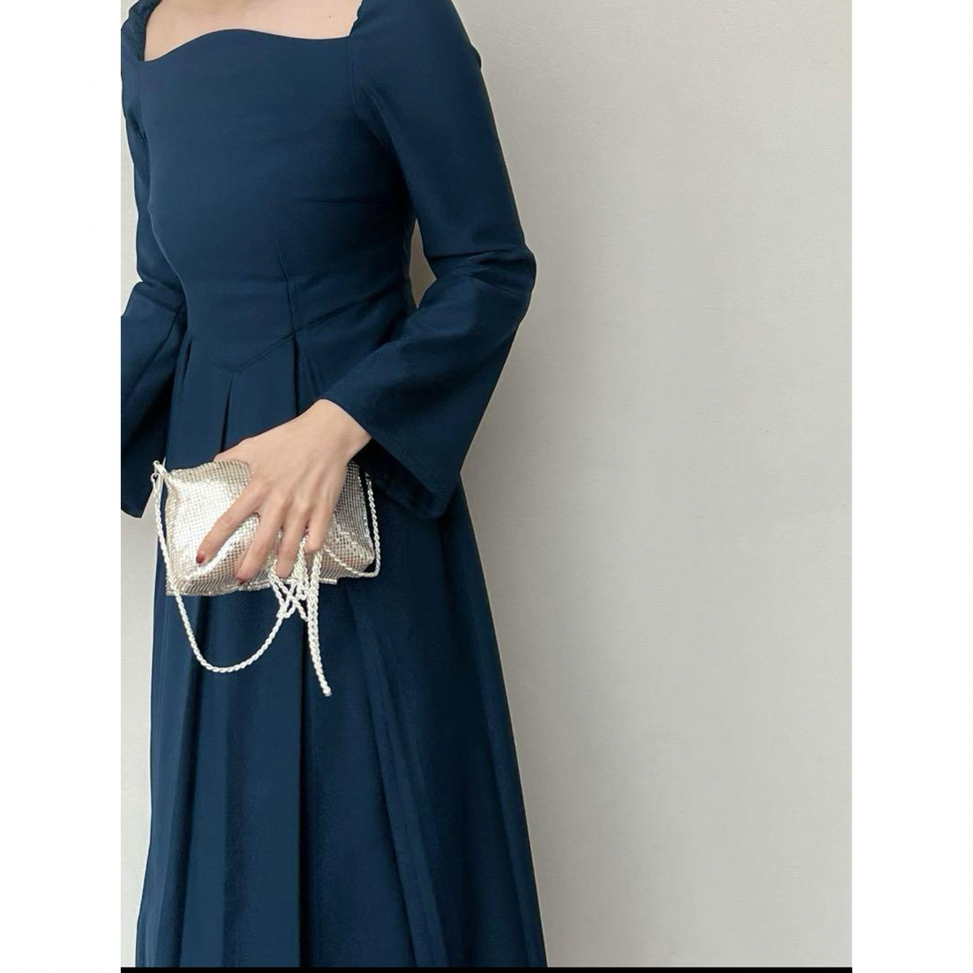 AmeriVintage 2WAY OFFSHOULDER DRESS AmeriVintage 2WAY OFFSHOULDER DRESS