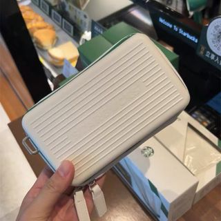 スターバックス(Starbucks)の【スターバックス海外限定】ハンドバック　シェルダーバック　ミニポーチ　ホワイト(ショルダーバッグ)