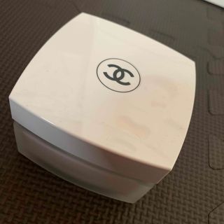 シャネル(CHANEL)のシャネル♡N°5ボディクリーム　150g(ボディクリーム)