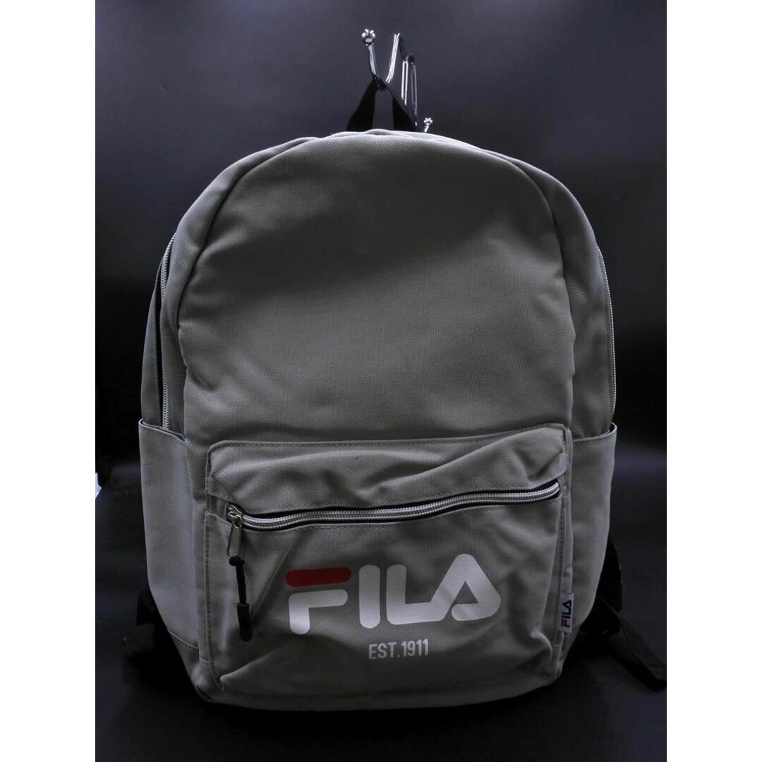 FILA(フィラ)のFILA フィラ リュック デイパック バッグ グレー ■■ レディース レディースのバッグ(リュック/バックパック)の商品写真