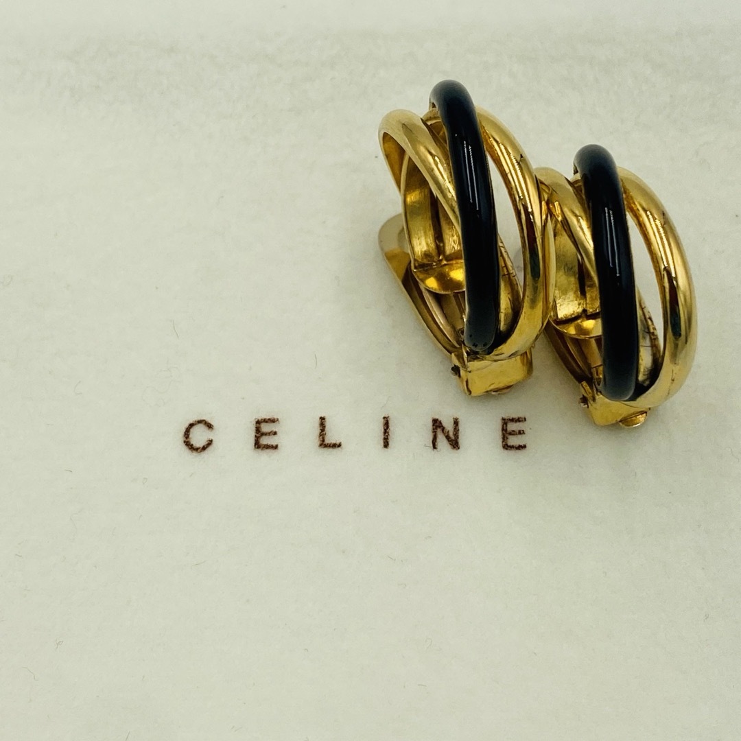 ★CELINE★ イヤリング ３連フープ リング ブラック ゴールド | フリマアプリ ラクマ