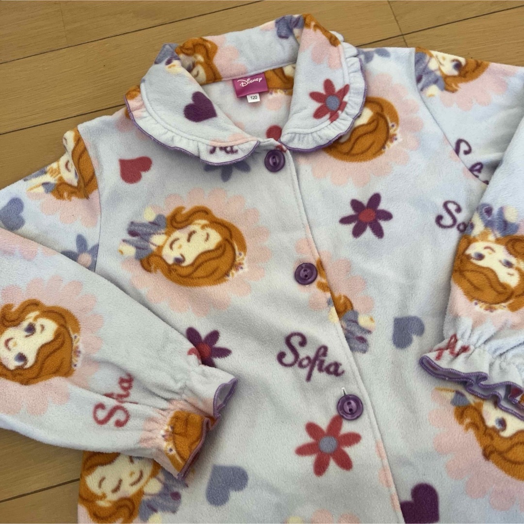 ディズニープリンセス ソフィア パジャマ♡120cm♡ キッズ/ベビー/マタニティのキッズ服女の子用(90cm~)(パジャマ)の商品写真