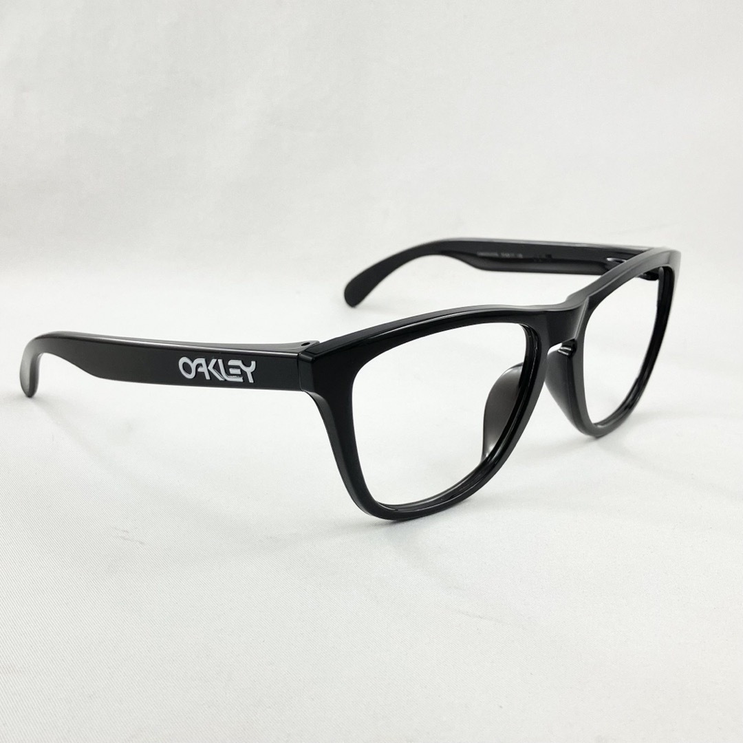 紫外線で色が変わる オークリーox8137-01調光サングラスFrogskins 紫外線で色が変わる オークリーox8137-01調光サングラスFrogskins