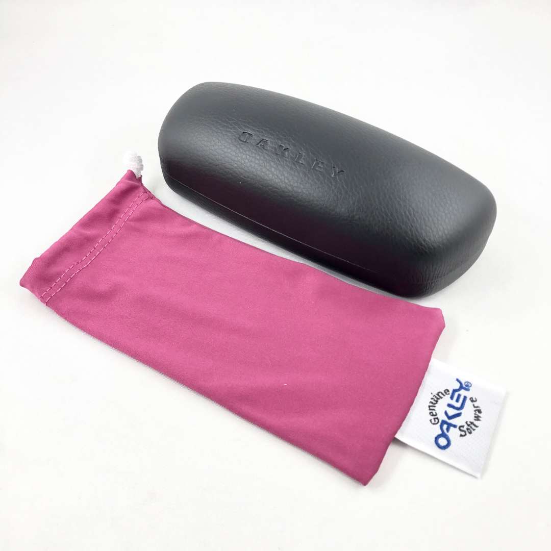 紫外線で色が変わる オークリーox8137-01調光サングラスFrogskins 紫外線で色が変わる オークリーox8137-01調光サングラスFrogskins
