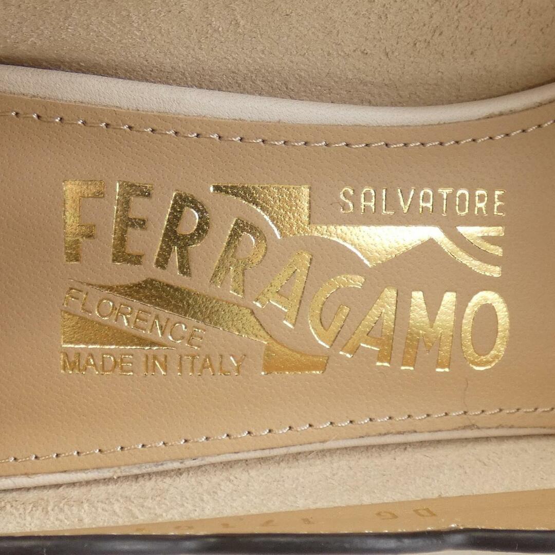 Salvatore Ferragamo(サルヴァトーレフェラガモ)のサルヴァトーレフェラガモ SALVATORE FERRAGAMO パンプス レディースの靴/シューズ(その他)の商品写真