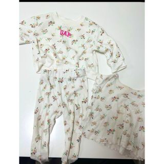 ベビーギャップ(babyGAP)の女の子babygapセットアップ 花柄裏起毛トレーナー半袖ズボン90cm80cm(Tシャツ/カットソー)