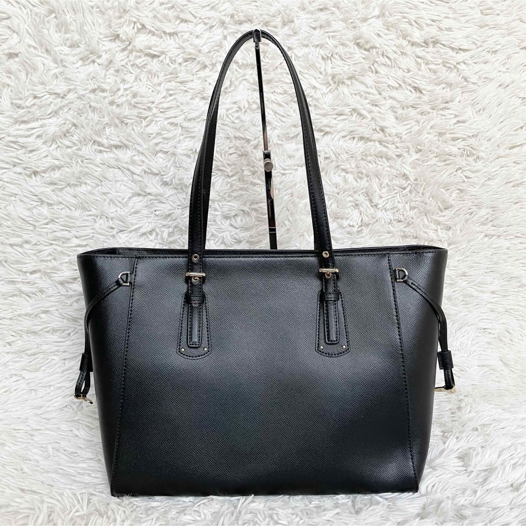 Michael Kors(マイケルコース)の新品・未使用✨マイケルコース　VOYAGER　トートバッグ　A4収納　ブラック レディースのバッグ(トートバッグ)の商品写真