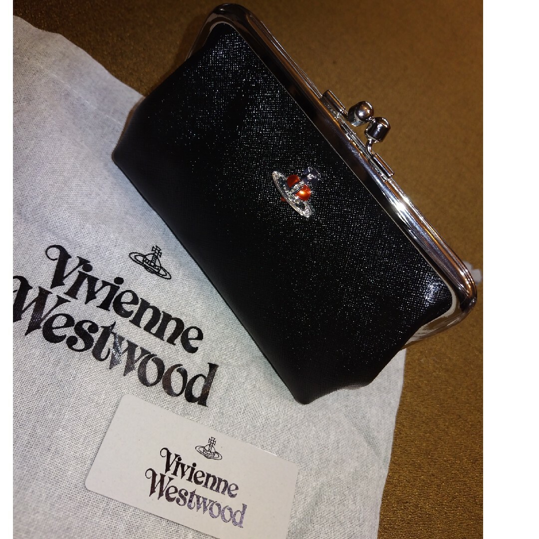 Vivienne Westwood(ヴィヴィアンウエストウッド)の新品 Vivienne Westwood がま口ポーチ レディースのファッション小物(ポーチ)の商品写真