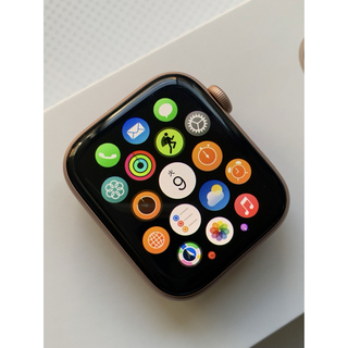アップルウォッチ(Apple Watch)のApple watch series4 44㎜ GPS アルミゴールドBT89％(腕時計(デジタル))