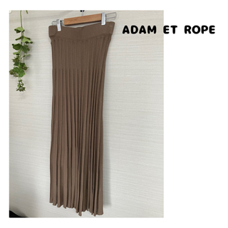 アダムエロぺ(Adam et Rope')の美品　試着のみ　アダムエロペ　ニットプリーツロングスカート(ロングスカート)