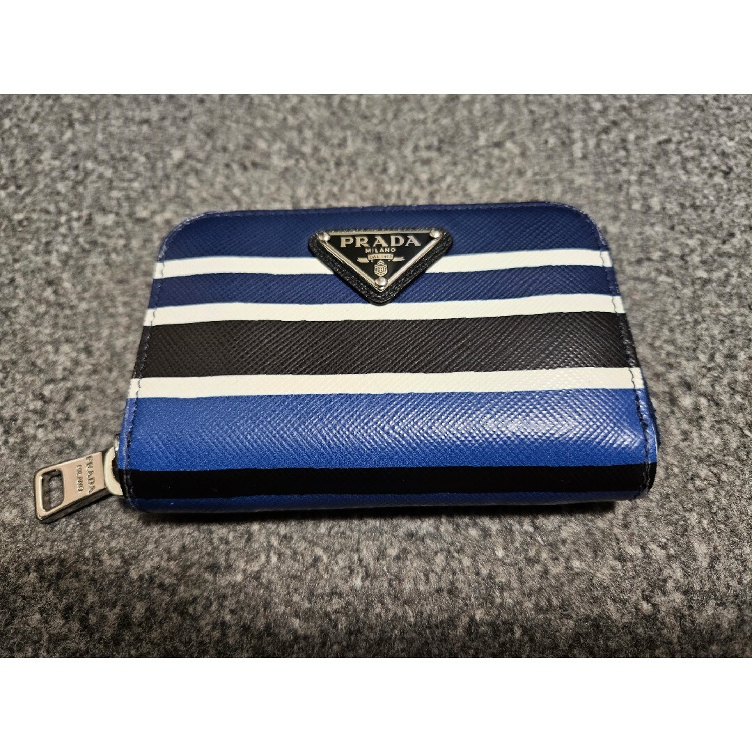 PRADA(プラダ)の【正規品】PRADA コインケース コンパクト 財布 カードケース メンズのファッション小物(コインケース/小銭入れ)の商品写真